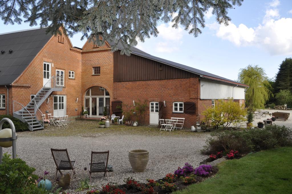 Lundsgaard Bed & Breakfast ฟาบอร์ก ภายนอก รูปภาพ