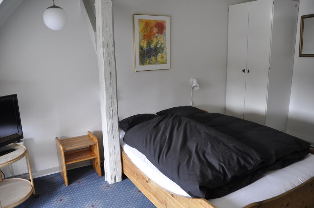 Lundsgaard Bed & Breakfast ฟาบอร์ก ภายนอก รูปภาพ