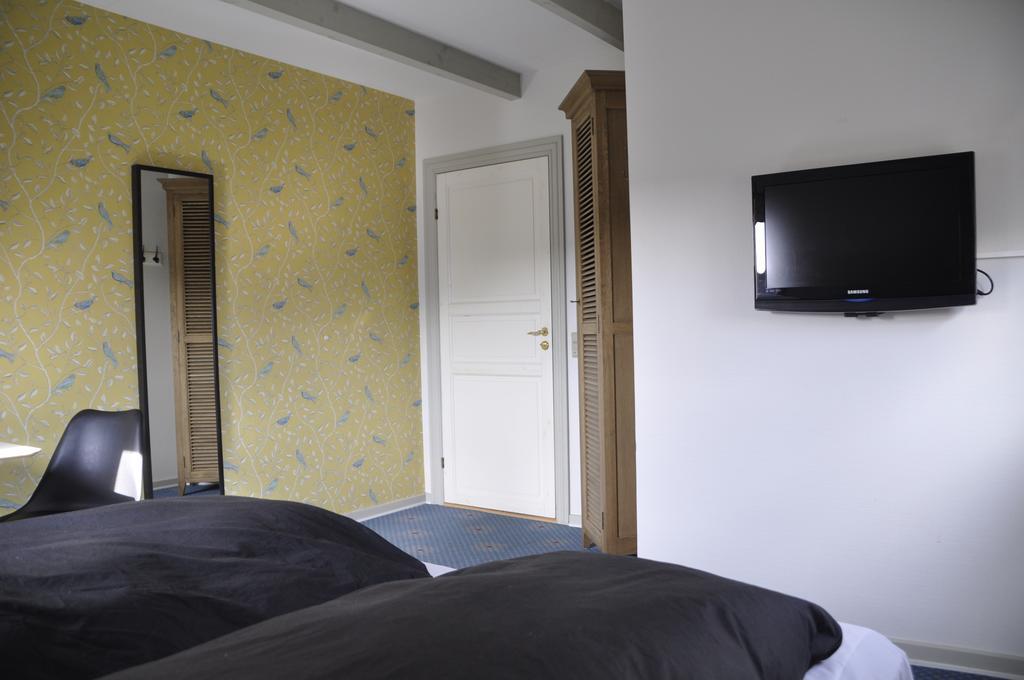 Lundsgaard Bed & Breakfast ฟาบอร์ก ภายนอก รูปภาพ